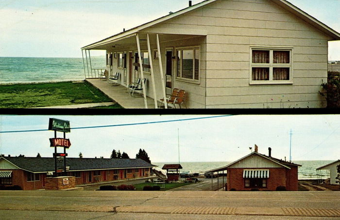 Bayview Motel (Wishing Well Motel) - Vintage Postcard